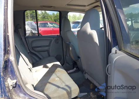 2006 Jeep Liberty Sport z USA, uszkodzony, nr VIN 1J4GL48K86W125038